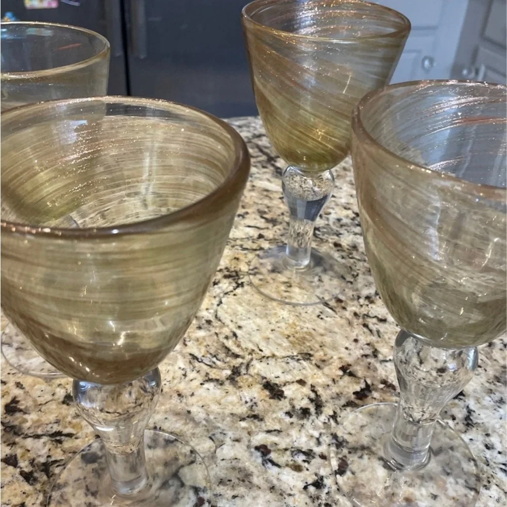 v i n t a g e ::
gold dust swirl glasses - Picture 2 of 6